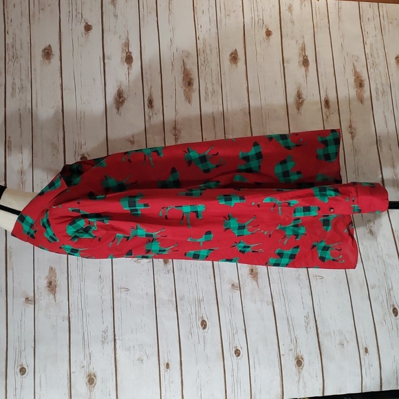 $ North Pole Trading Co Button-Down - Size XL - Picture 3 of 4